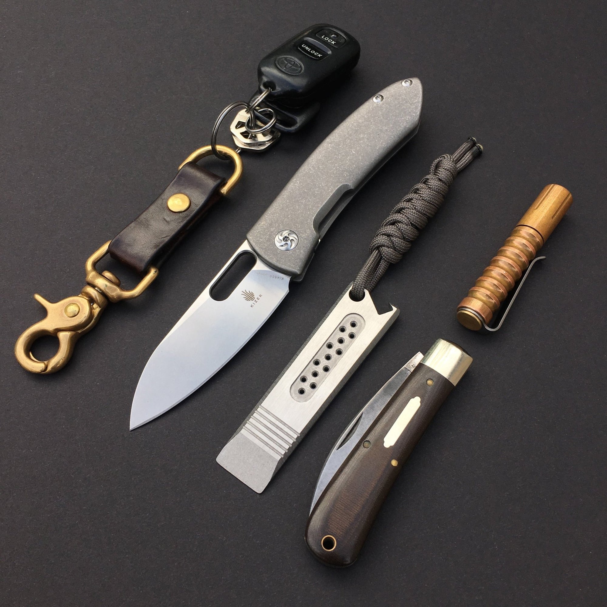 Showcase #97: Knifemaker and Product Photographer from Chicago - URBAN EDC®