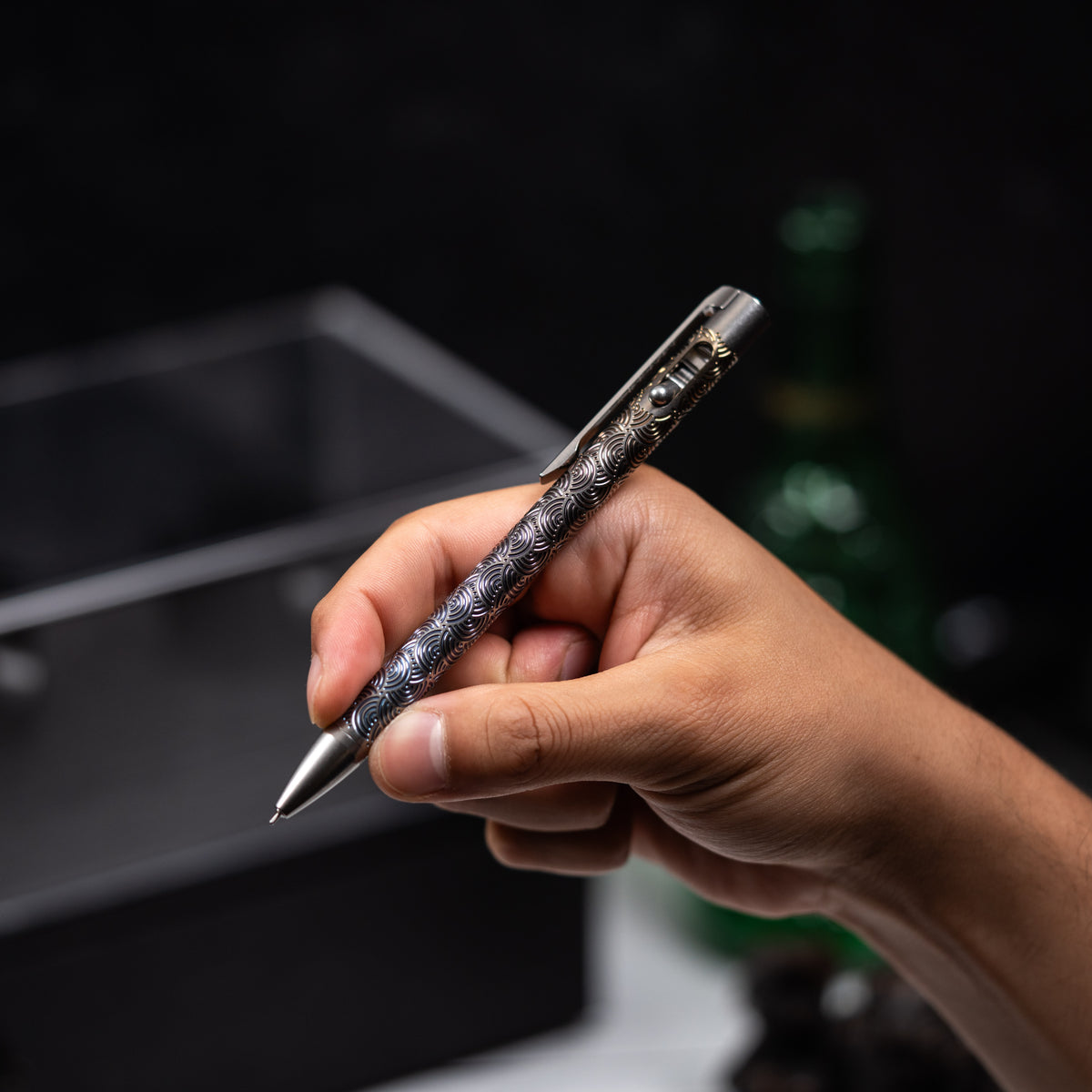 Drop Date (10/21): Magnus x URBAN Titanium ClickShift™ Pen - Matte Titanium w/ Rainbow Ti Chaos Seigaiha™