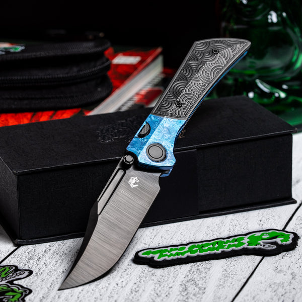 Drop Date (07/01): Gecko x URBAN Dune - Belt Satin DLC Vanax & Blackwashed Ti Chaos Seigaiha™ w/ Blurple Crystal Ti Bolster