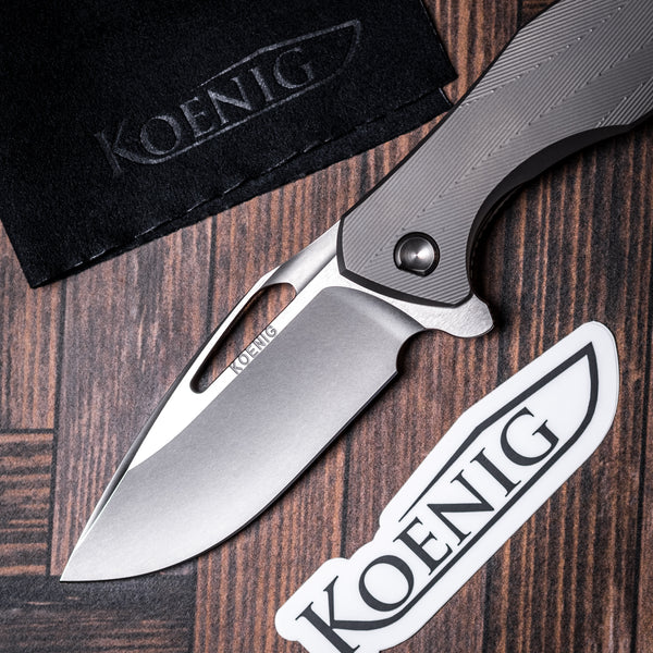 Koenig Arius - Flipper w/ Patterned Blasted Titanium