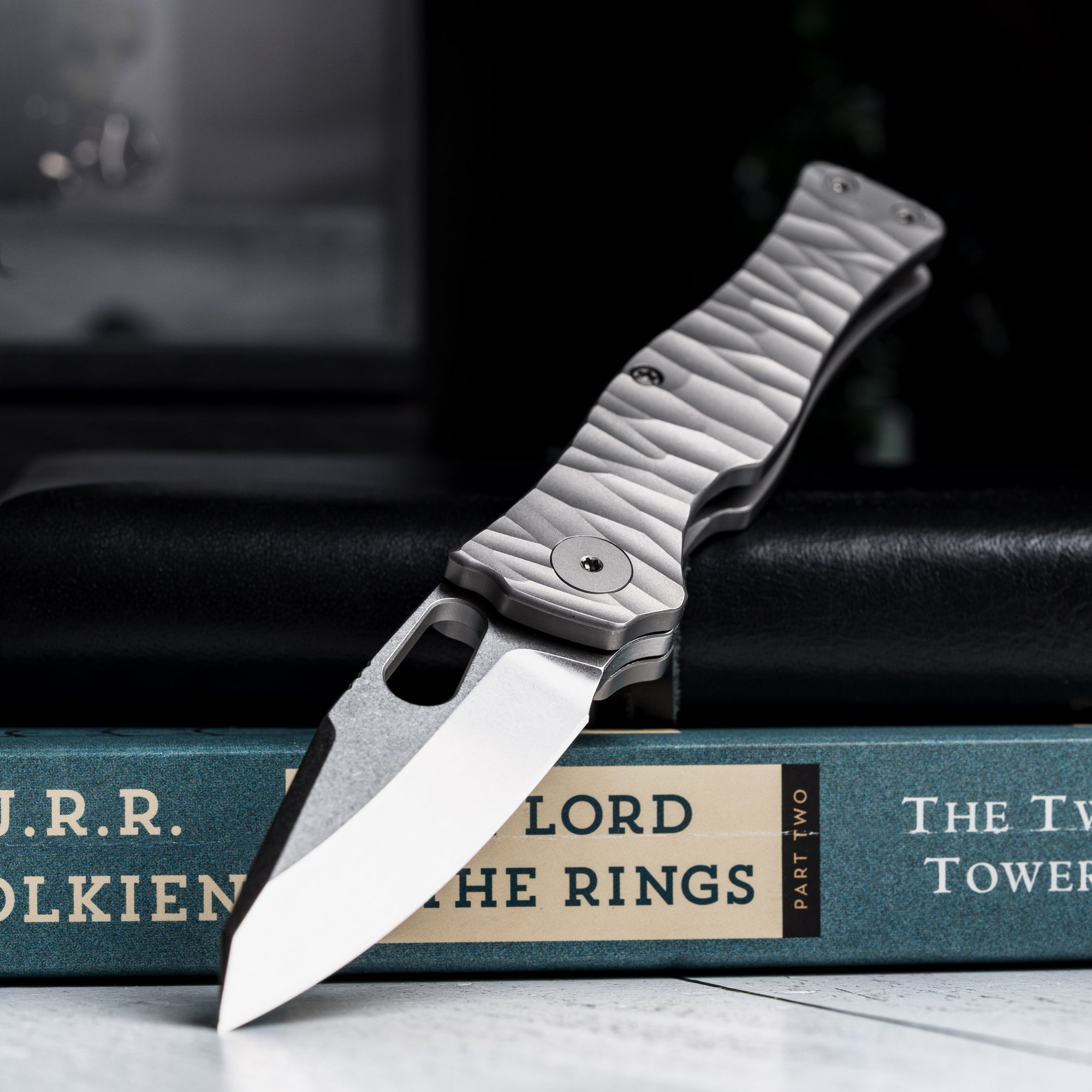 Drop Date (06/03): URBAN Castellan Non-Flipper - Stonewashed Vanax & Stonewashed Titanium w/ Rock Texture