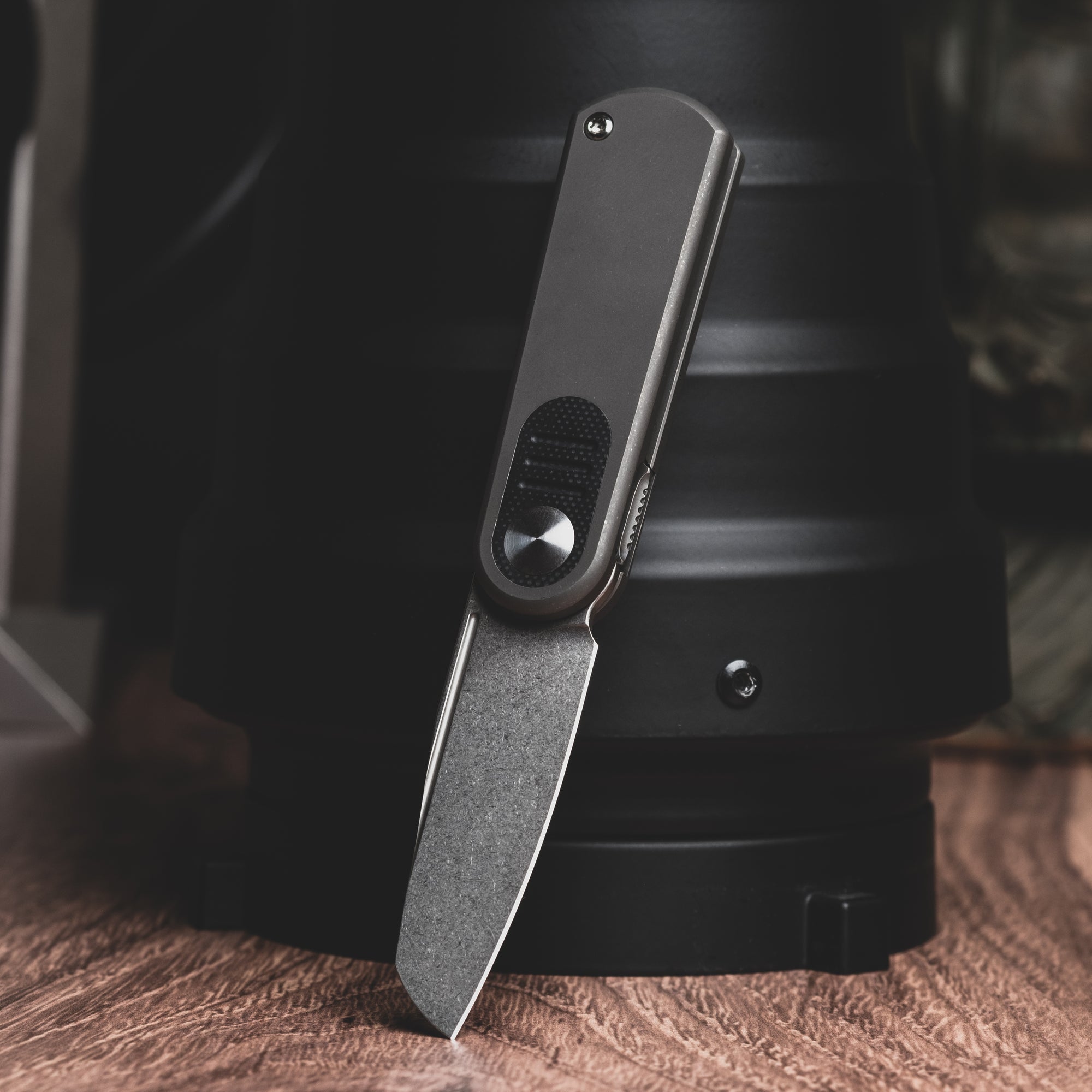 Urban EDC Baby Barlow - Darkened Titanium