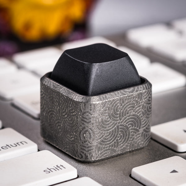 ZeroFeud X Urban EDC Seigaiha Keycap Fidget Clicker - Titanium