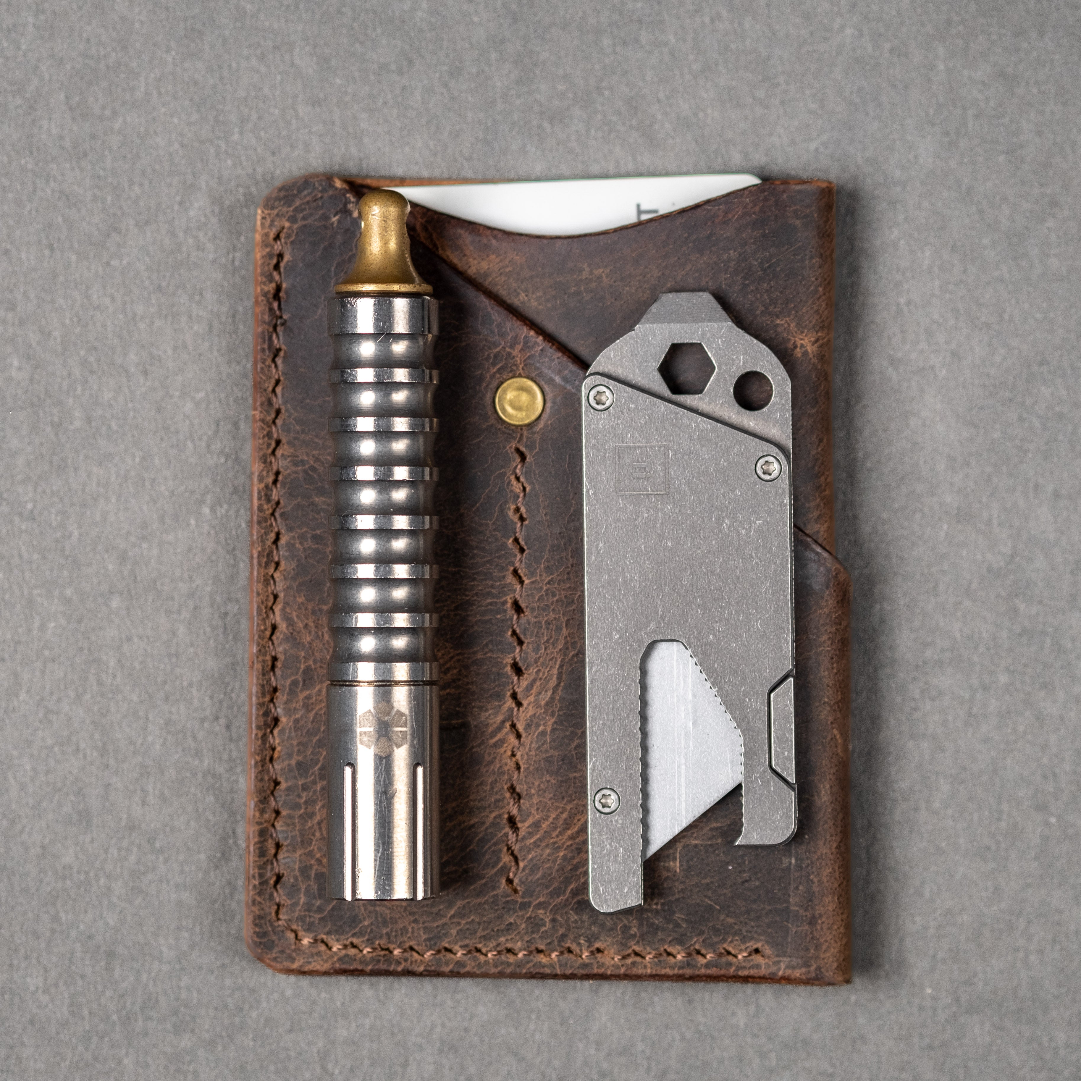 Lex Wallet - Tan Full-Grain Buffalo Leather – URBAN EDC®