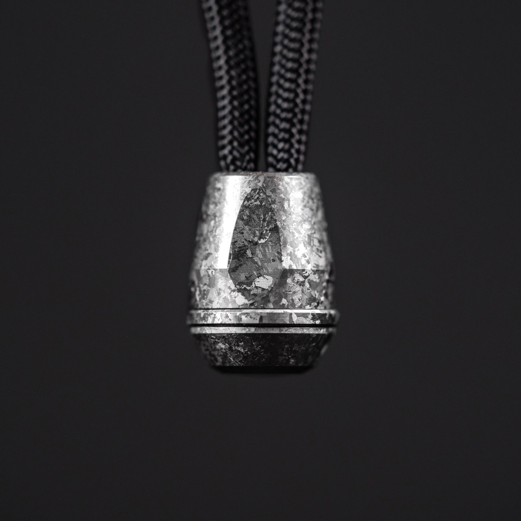 Drop Date (08/12): URBAN VK-IMON Lanyard Bead - Crystal Titanium w/ Crystal Titanium Disc