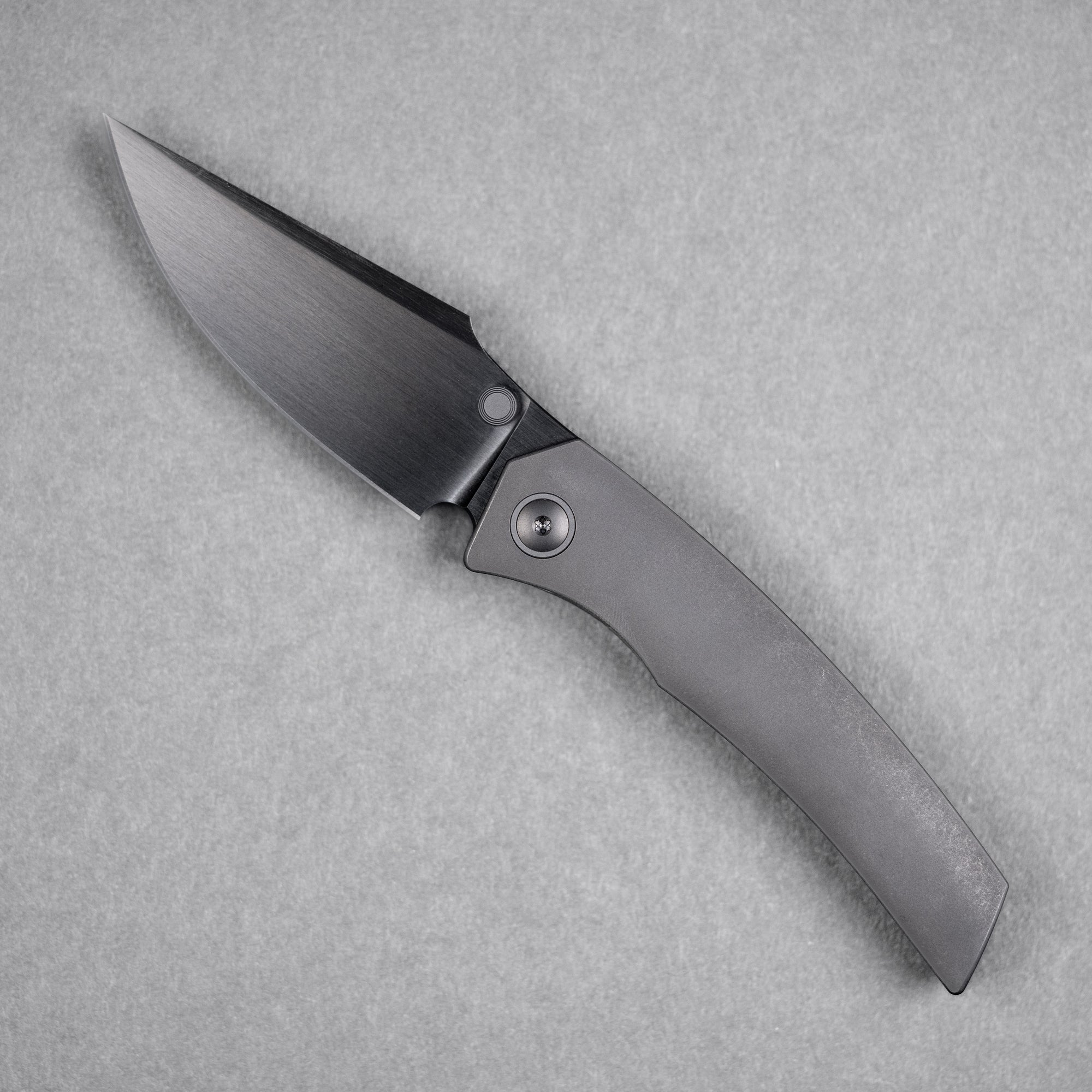 Drop Date (07/22): URBAN Isurus - Hand-Rubbed DLC Vanax & Black DLC Stonewashed Ti w/ Zirconium Hardware