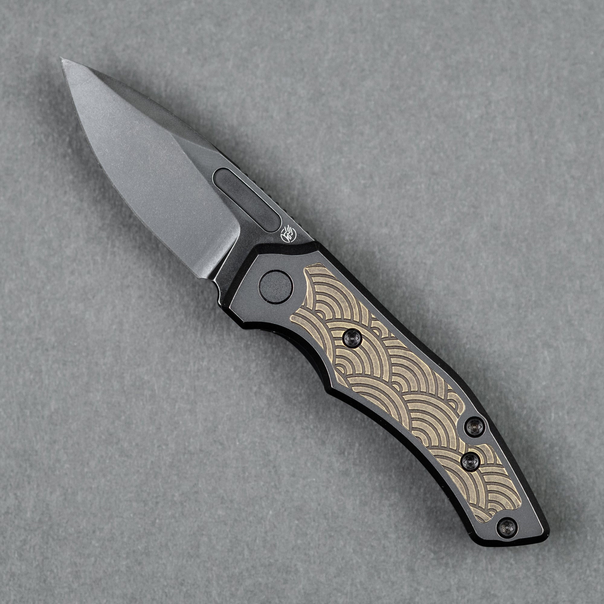 Griffin Co. Scout F2 - Aged Bronze Seigaiha (Exclusive)