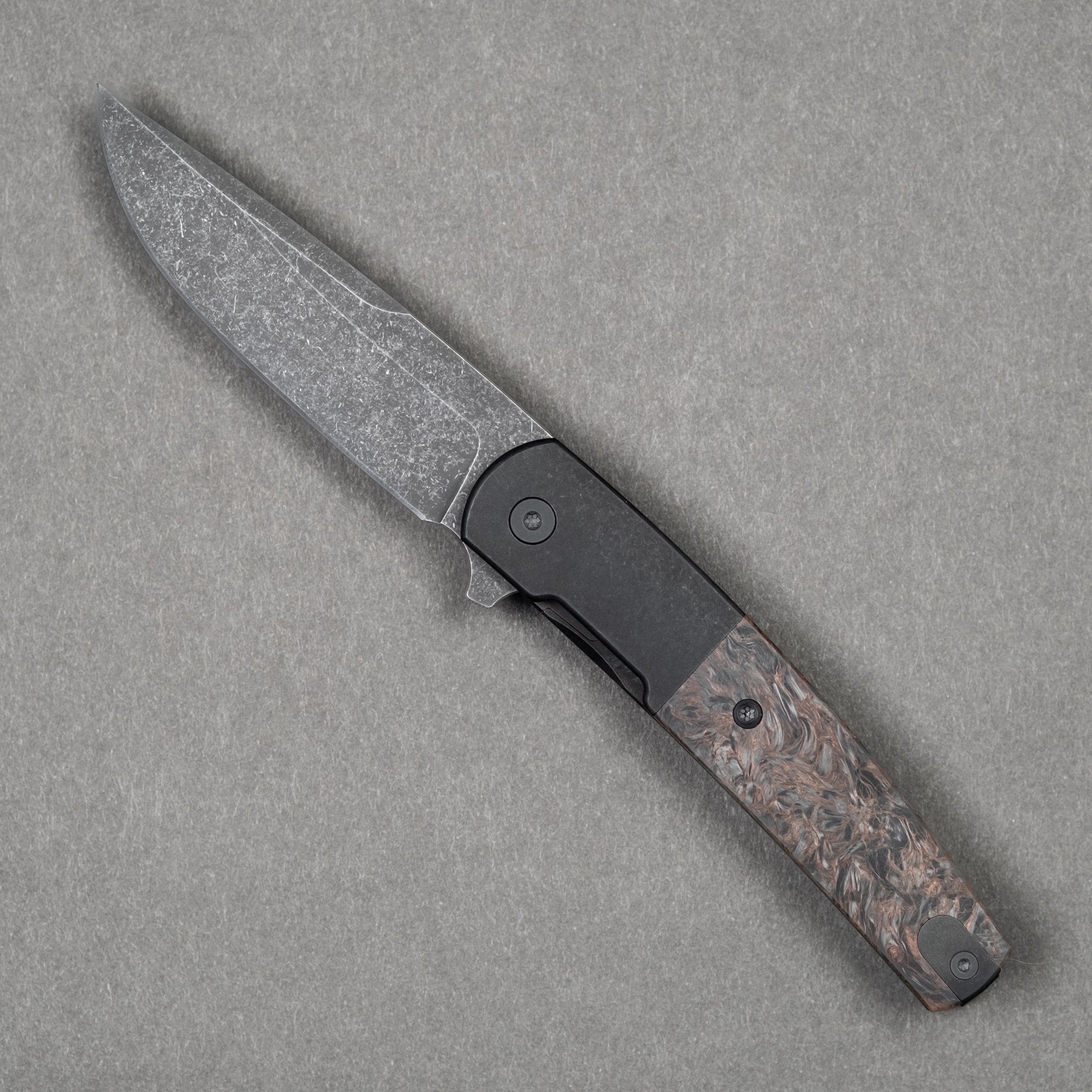 Pre-Order: Urban EDC Finback - Fat Carbon Dark Matter Copper w/ Acid Etched Magnacut