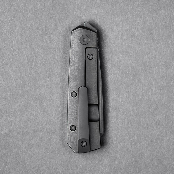 Urban EDC Straighthawk - Blackwashed Titanium w/ Blackwashed Magnacut