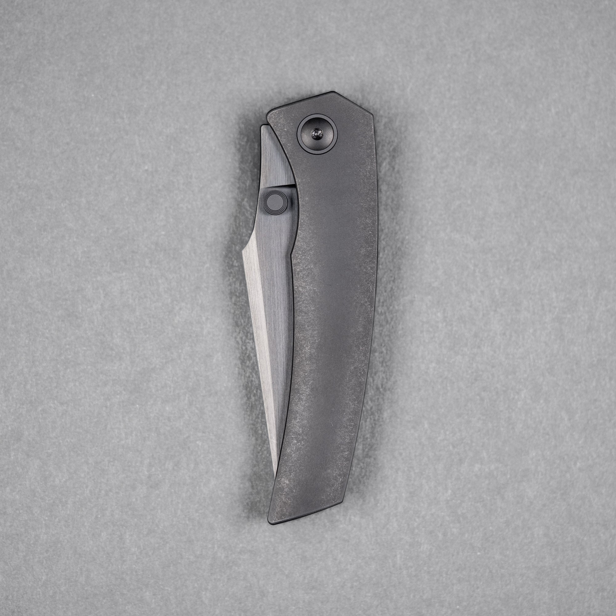 Drop Date (07/22): URBAN Isurus - Hand-Rubbed DLC Vanax & Black DLC Stonewashed Ti w/ Zirconium Hardware