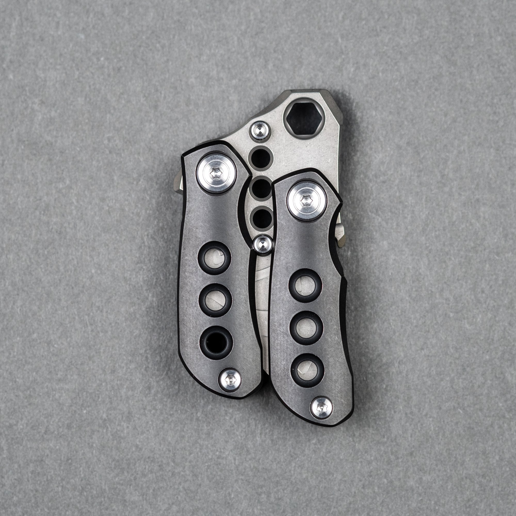 Wanwu Mini Bali Multi-Tool - Titanium