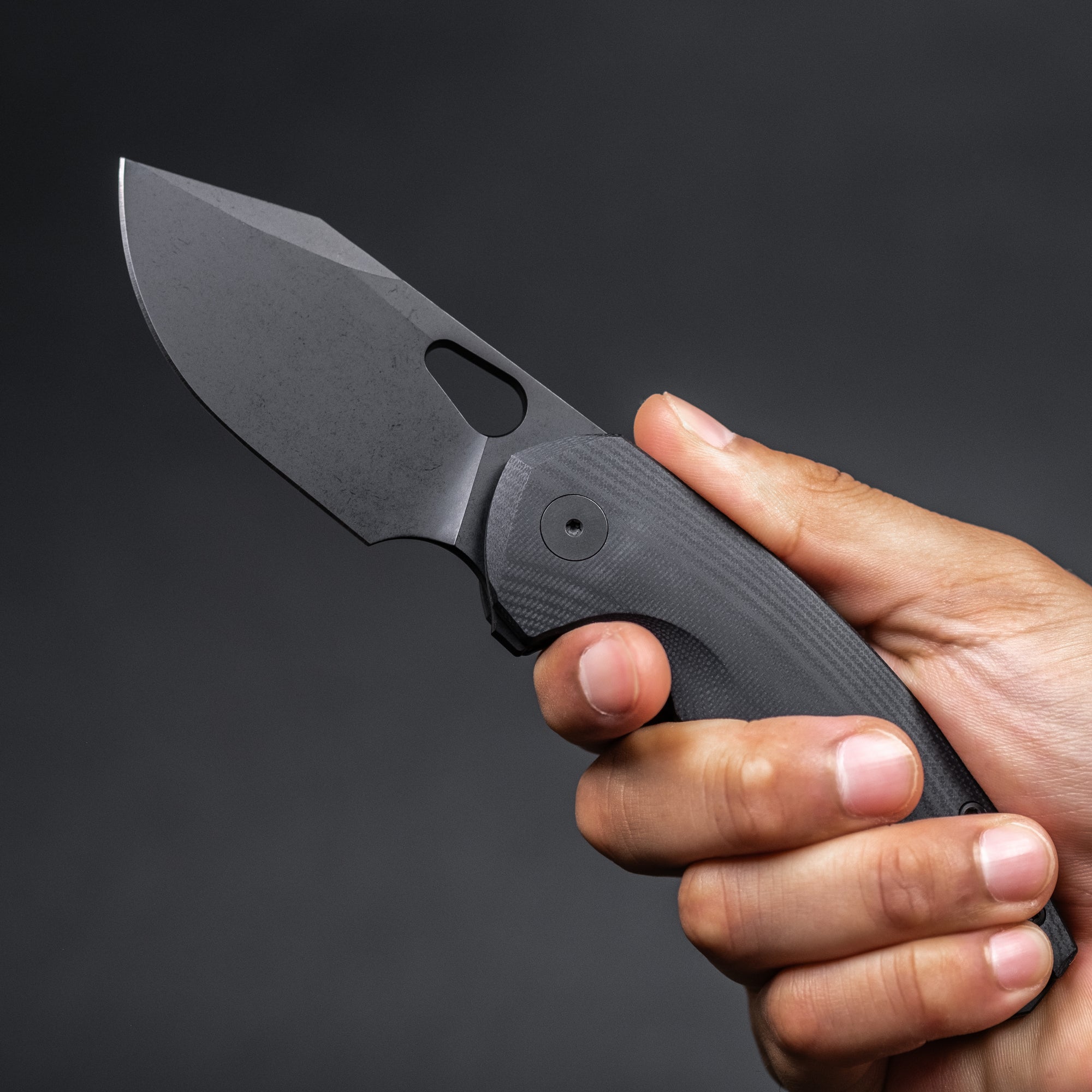 Urban EDC Becerro - Black G10