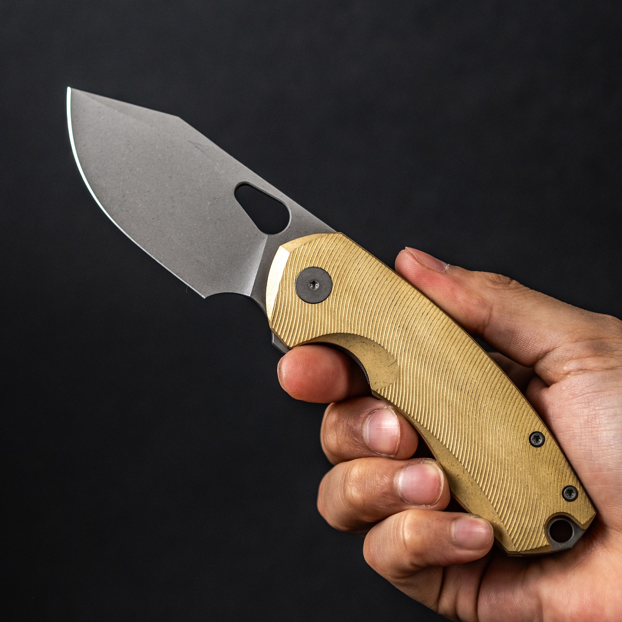 URBAN Becerro - Darkwashed Magnacut & Stonewashed Brass w/ Micro Milling