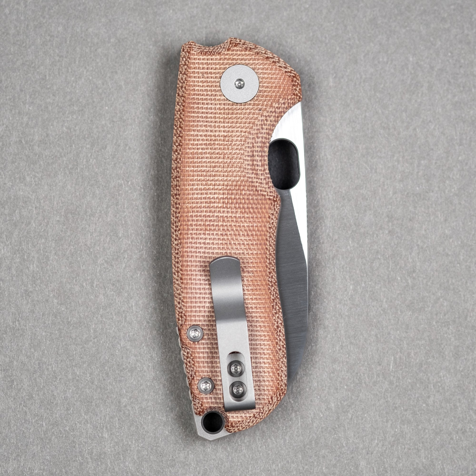 Urban EDC F5.5 - Brown Micarta & Satin Magnacut