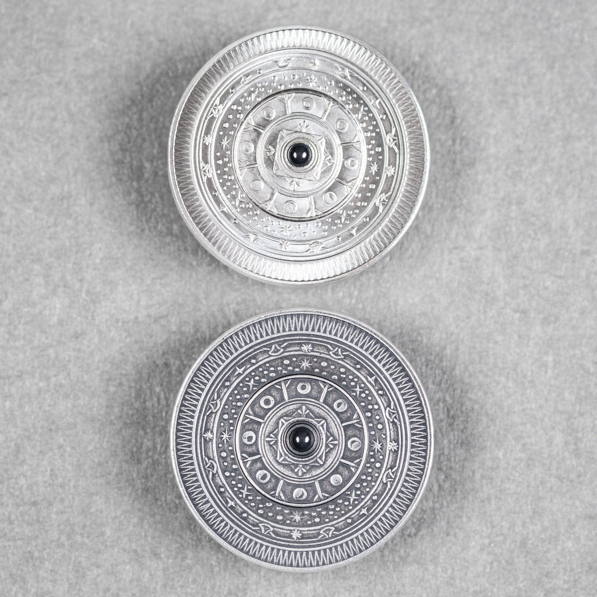 Astronomer Double Spinning Coin - Silver - URBAN EDC®