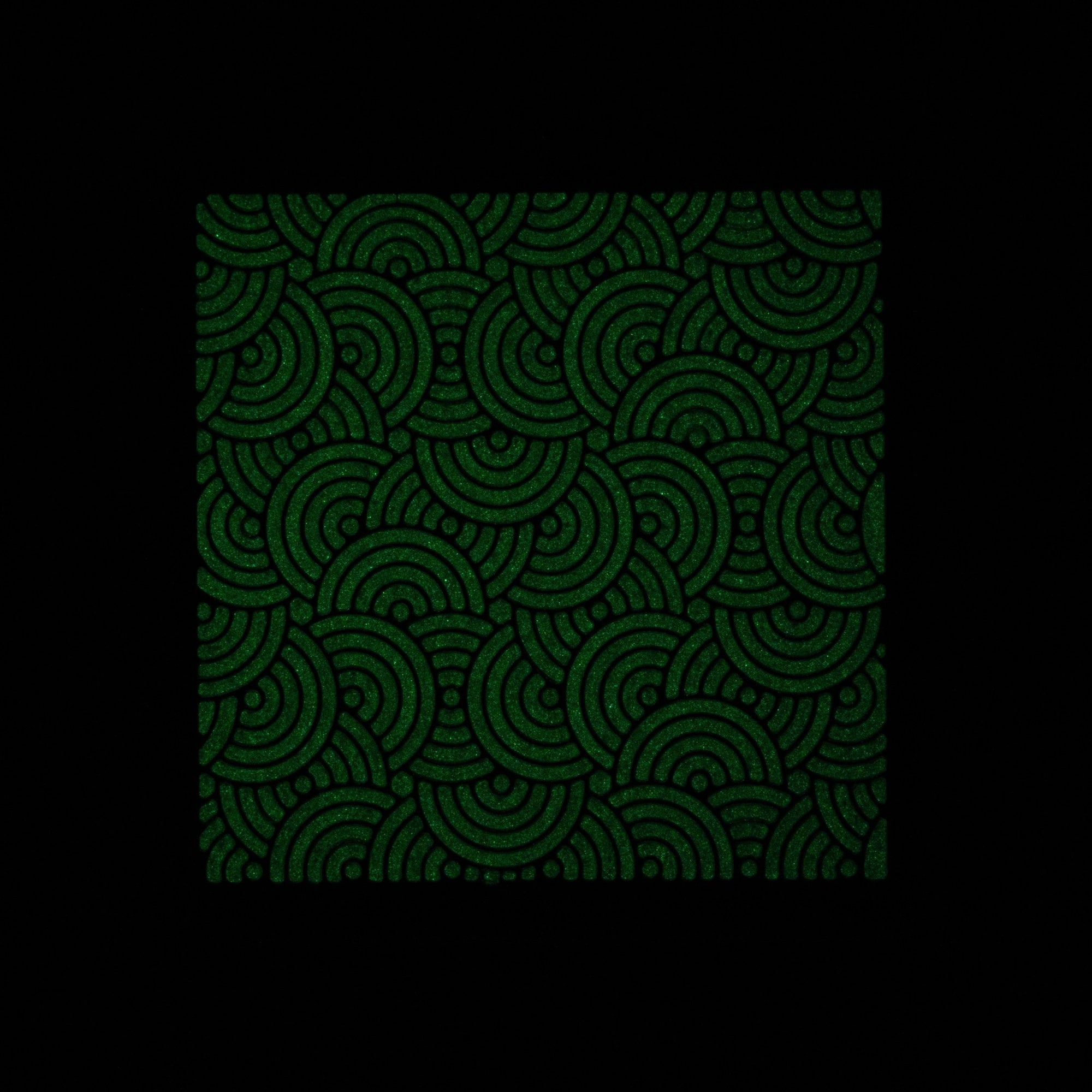 Chaos Seigaiha™ Greyscale RE Patch - 2x2 - URBAN EDC®