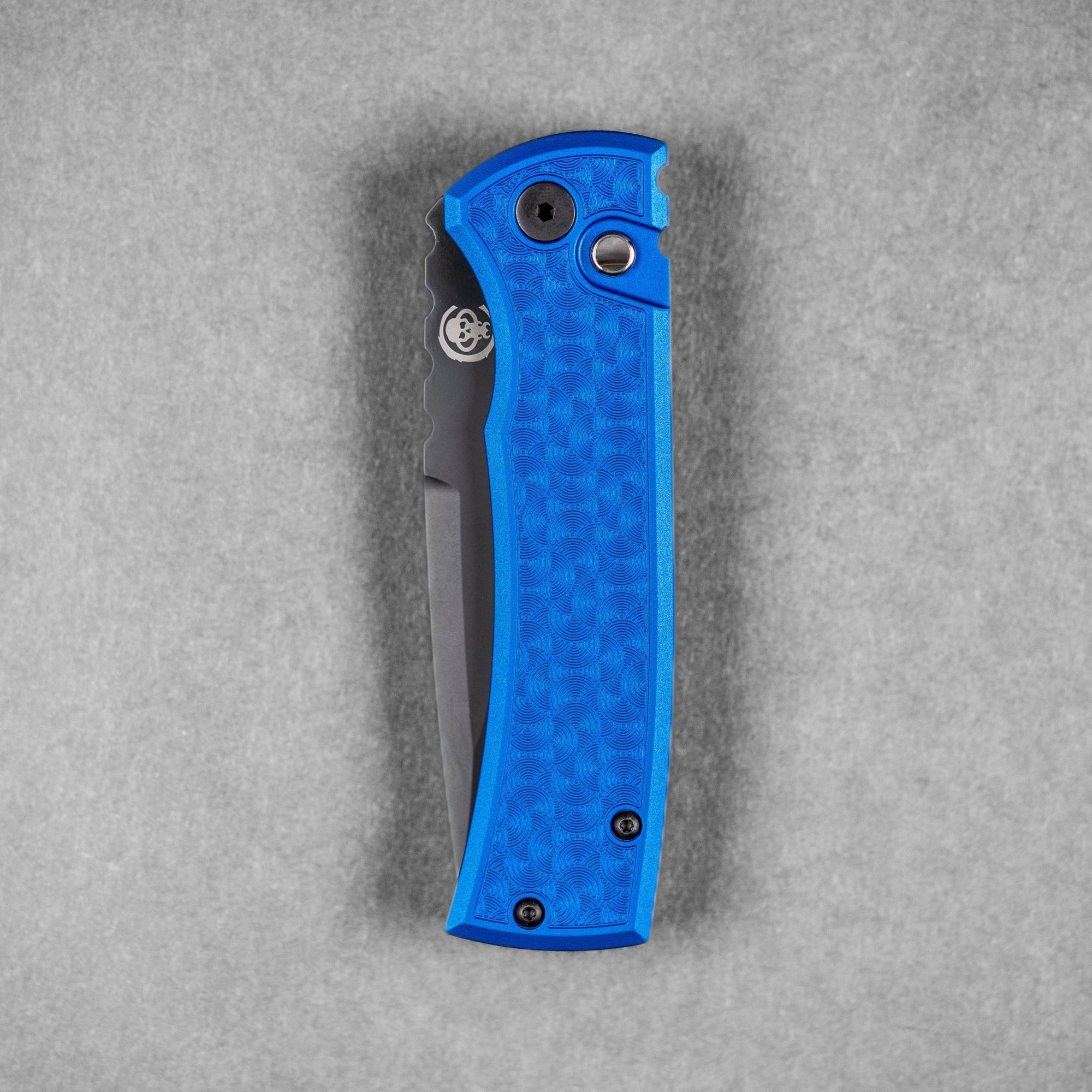Chaves x Pro - Tech x URBAN Redencion 229 - Black DLC S35VN & Blue Aluminum w/ Chaos Seigaiha™ - URBAN EDC®