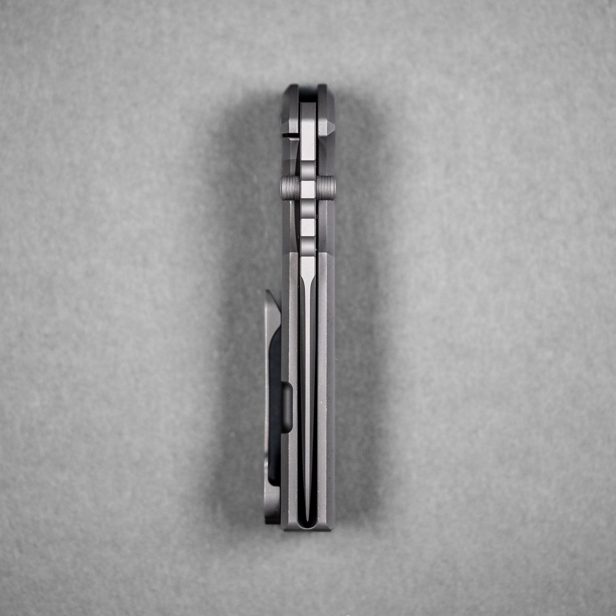 Chaves x URBAN NTAK Integral - Dark Stonewash M390 w/ Dark Stonewash Titanium Chaos Seigaiha™ - URBAN EDC®