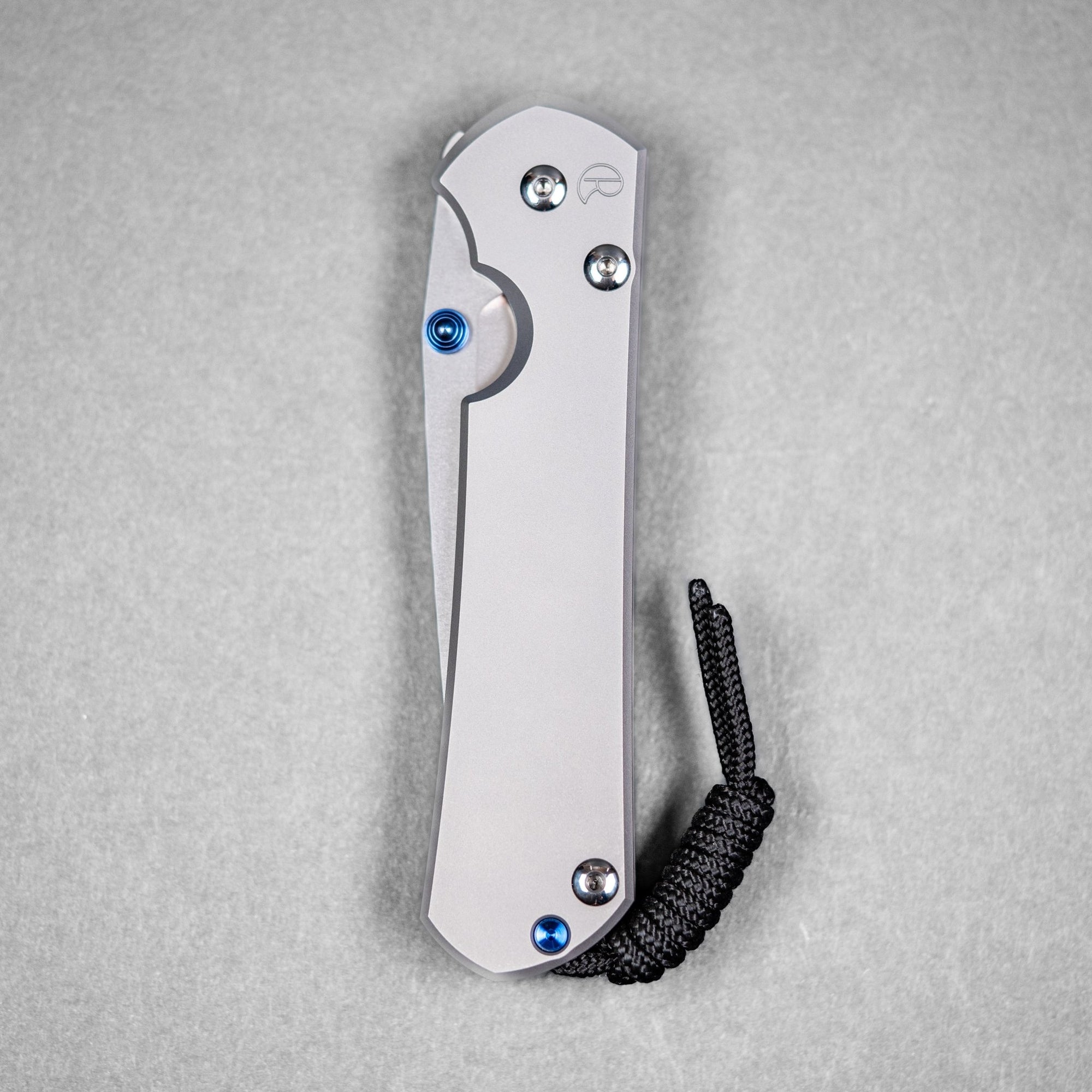 Chris Reeve Large Sebenza 31 Tanto - Magnacut & Glass Blasted Titanium w/ Blue Accents - URBAN EDC®
