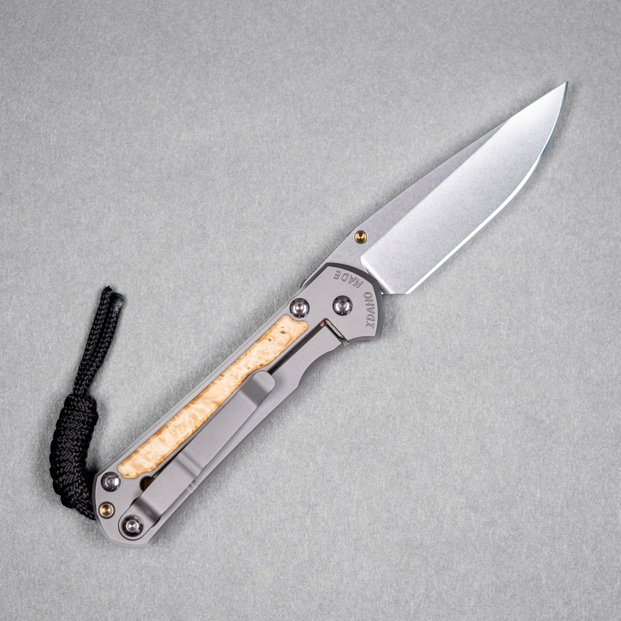 Chris Reeve Small Sebenza 31 - Drop Point Magnacut & Glass Blasted Titanium w/ Box Elder - URBAN EDC®