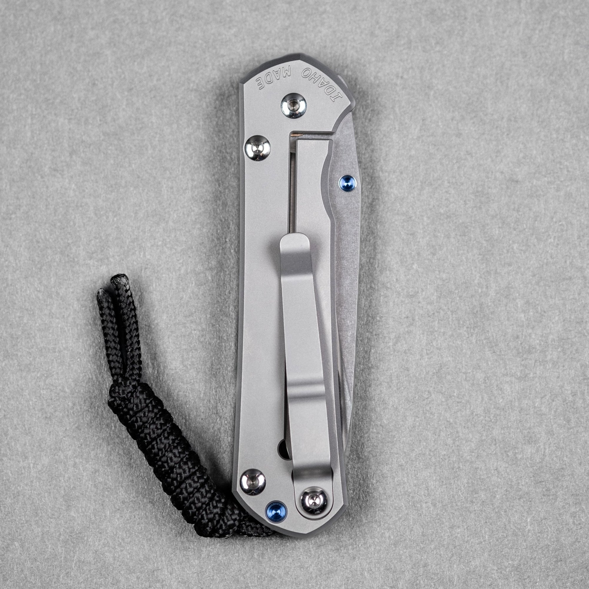 Chris Reeve Small Sebenza 31 - Insingo Magnacut & Glass Blasted Titanium w/ Blue Accents - URBAN EDC®