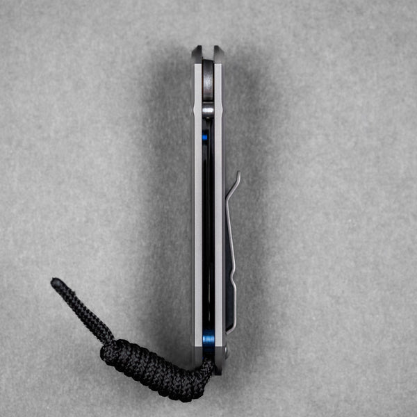 Chris Reeve Small Sebenza 31 Tanto - Glass Blasted Titanium w/ Blue Accents - URBAN EDC®