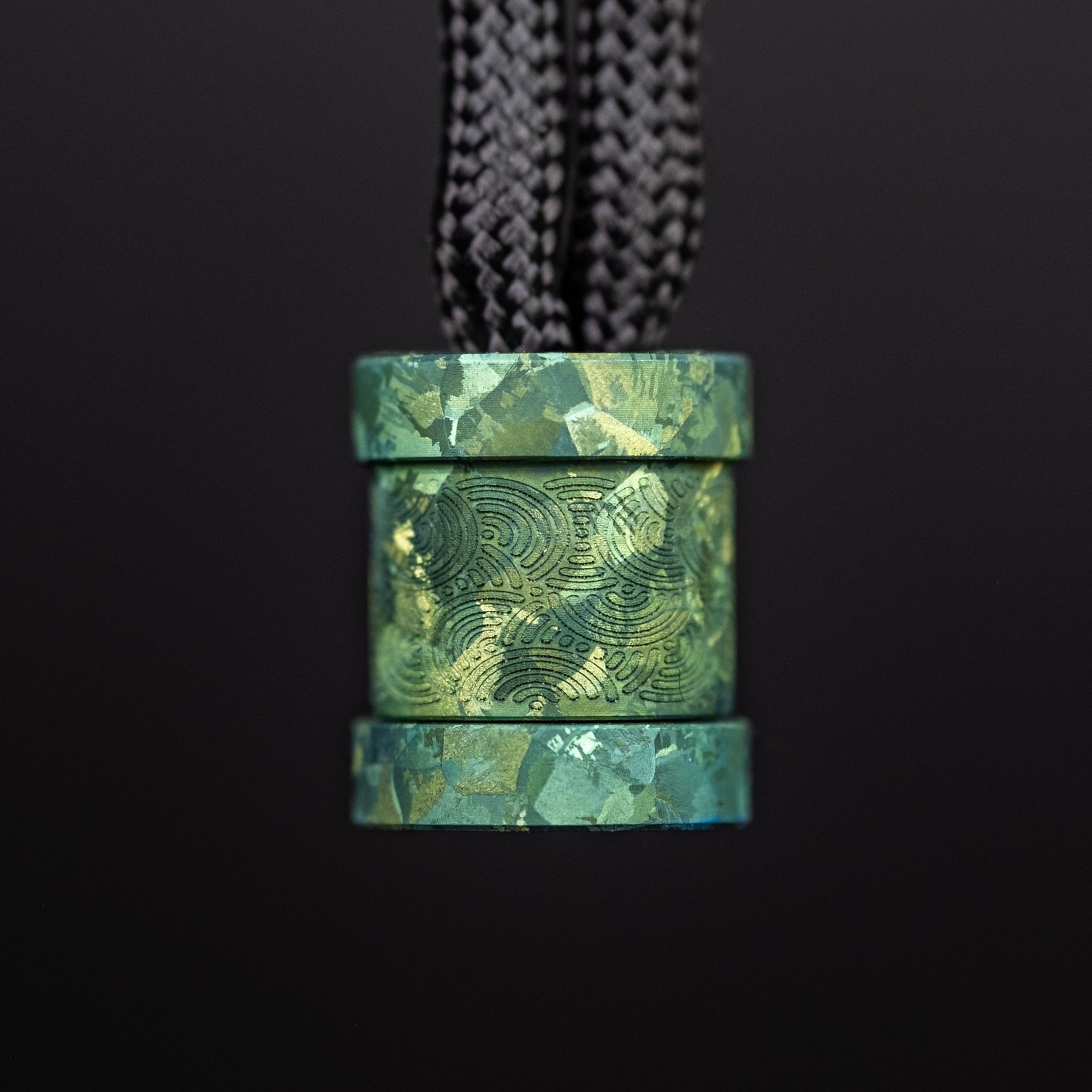 Collins Trace Manufacturing x URBAN 'The End' Bead - Teal Green Crystal Ti Chaos Seigaiha™ - URBAN EDC®