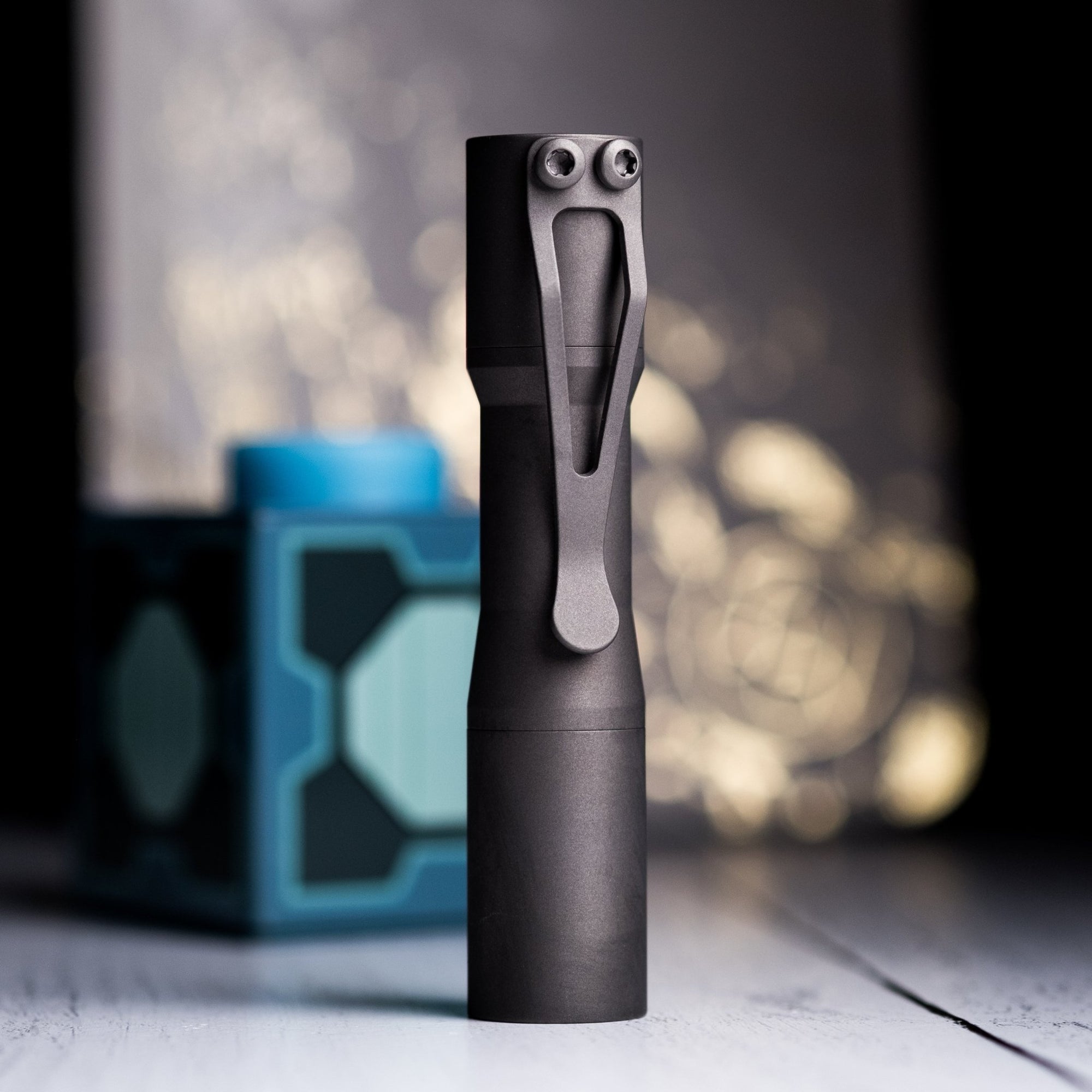 CWF Mini Arc Flashlight - Stonewashed Titanium (Custom) – URBAN EDC®