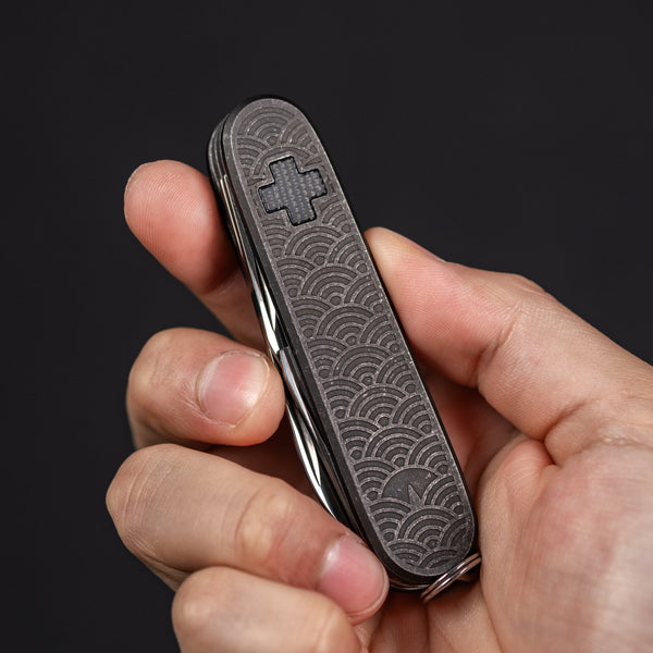 Daily Customs x URBAN Recruit SAK - Seigaiha Titanium Dusk w/ Black Micarta Inlay - URBAN EDC®