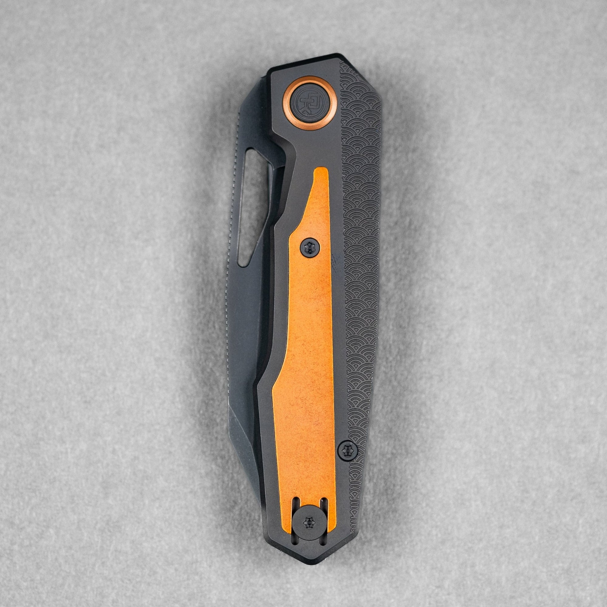 Divo x URBAN Saloon - Blackwashed S90V & Blackwashed Titanium Seigaiha w/ Copper Accents - URBAN EDC®