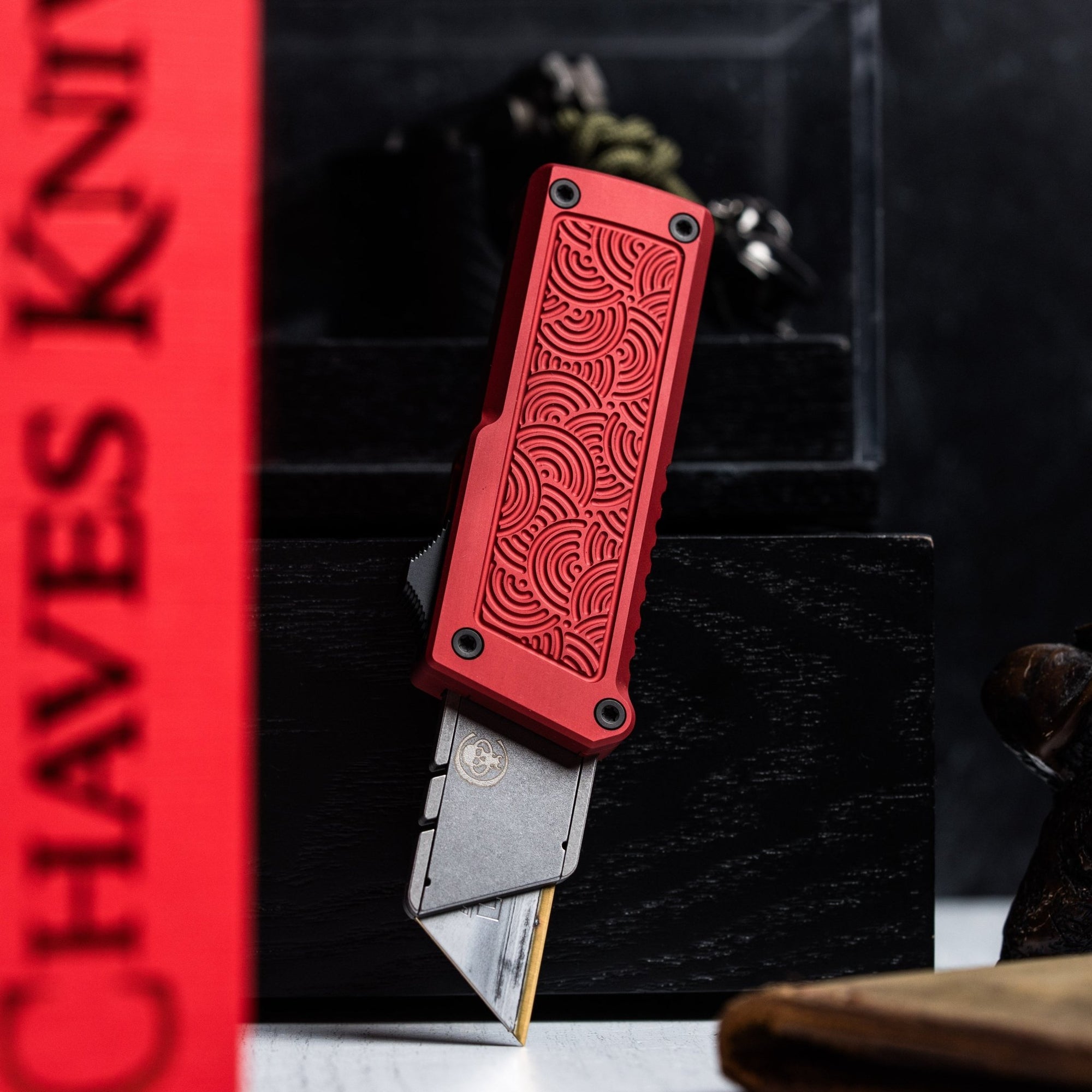 Drop Date (02/04): Chaves x URBAN CHUB OTF w/ Aluminum Chaos Seigaiha™ - Red - URBAN EDC®