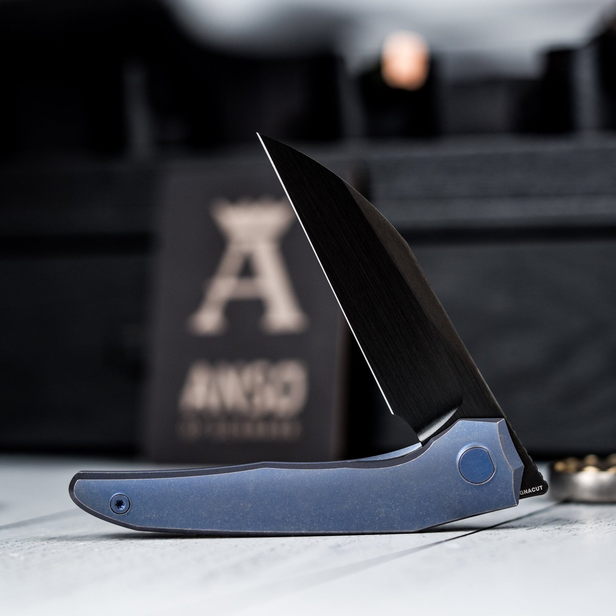 Drop Date (02/25): URBAN Nitroglide - Polished DLC Hand - Rubbed Magnacut w/ Blurple Anodized Stonewash Titanium - URBAN EDC®