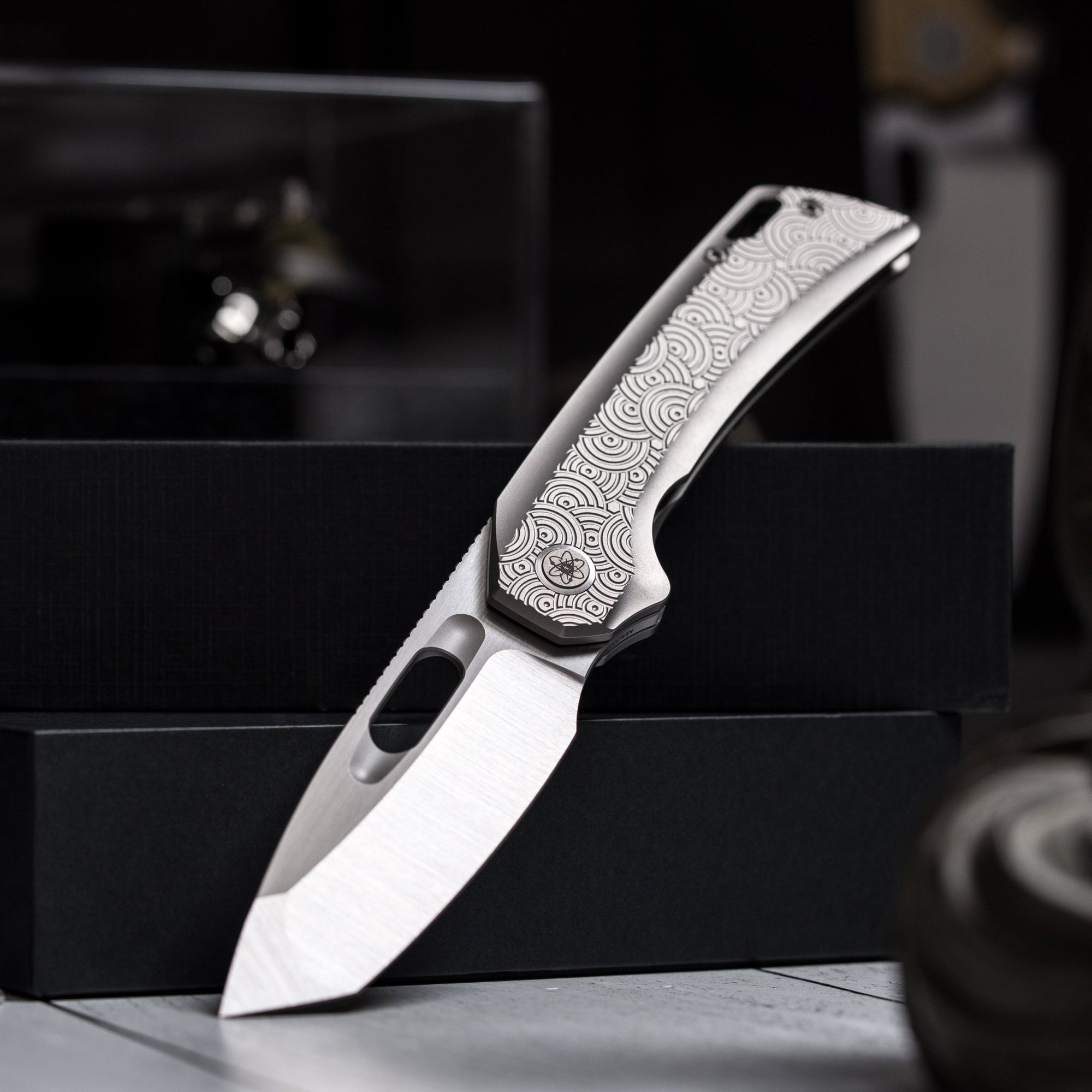 Drop Date (03/18): EMP EDC x URBAN Nymble XT - Belt Satin Magnacut & Bead Blasted Ti w/ Chaos Seigaiha™ - URBAN EDC®