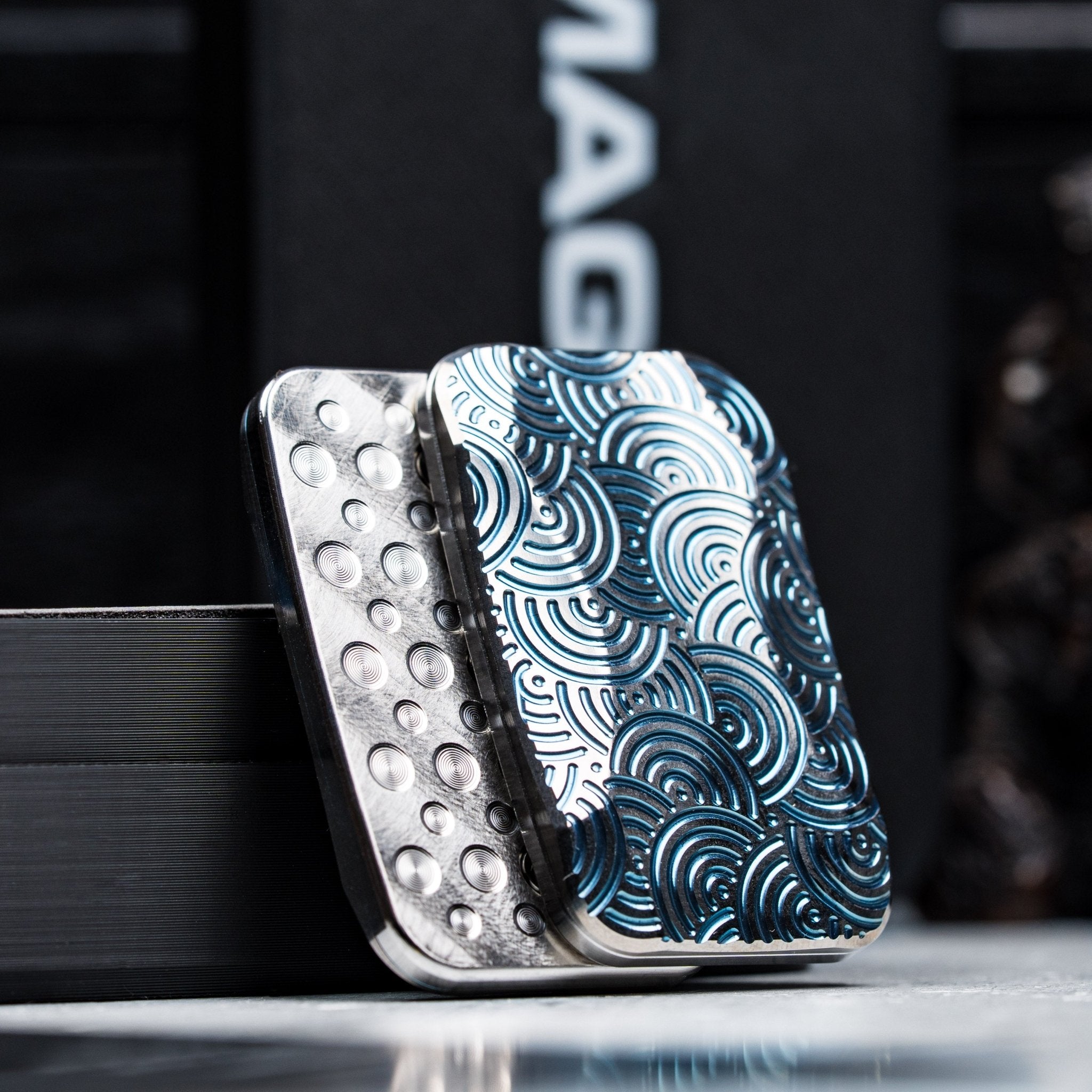 Magnus x URBAN Squashed Toad Fidget Slider - Light Blue Titanium w