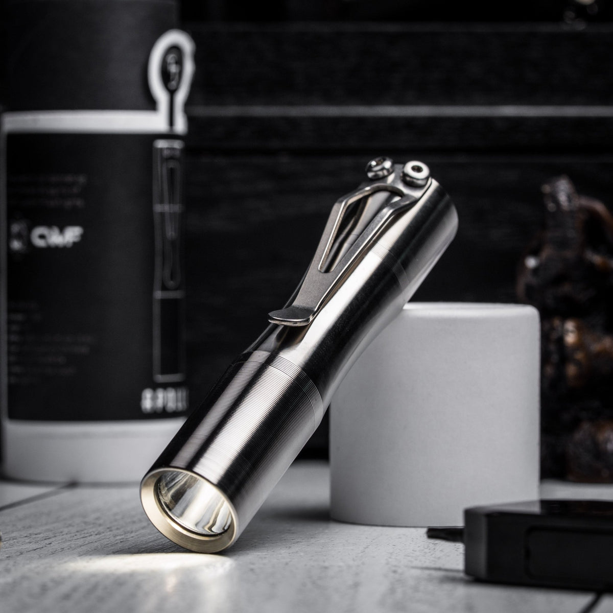 Tactile Turn Apollo Flashlight - Titanium – URBAN EDC®
