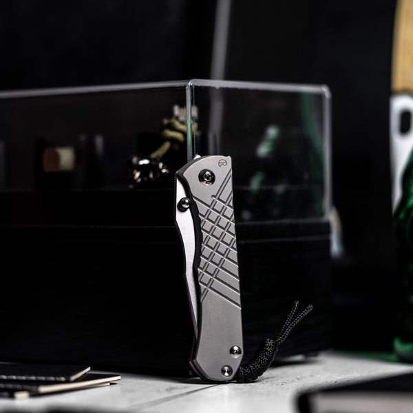Drop Date (04/29): Chris Reeve Umnumzaan - Tanto Magnacut & Glass Blasted Titanium - URBAN EDC®
