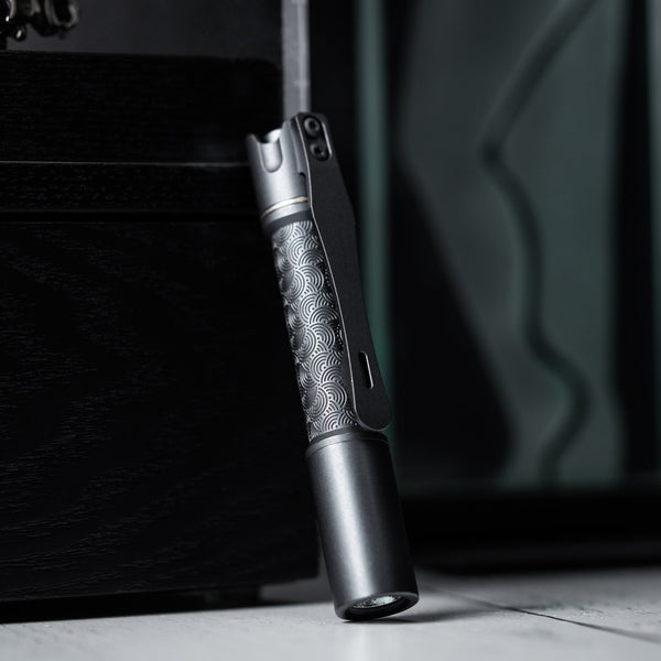 Drop Date (05/20): Reylight x URBAN Pineapple Mini Flashlight - Black Oil Ti Chaos Seigaiha™ w/ Milled Ti Clip - URBAN EDC®