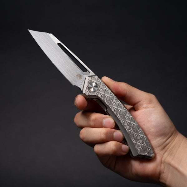 Drop Date (05/27): Gecko x URBAN Pictus V2 - Hand - Rubbed Vanax & Stonewashed Ti Chaos Seigaiha™ - URBAN EDC®