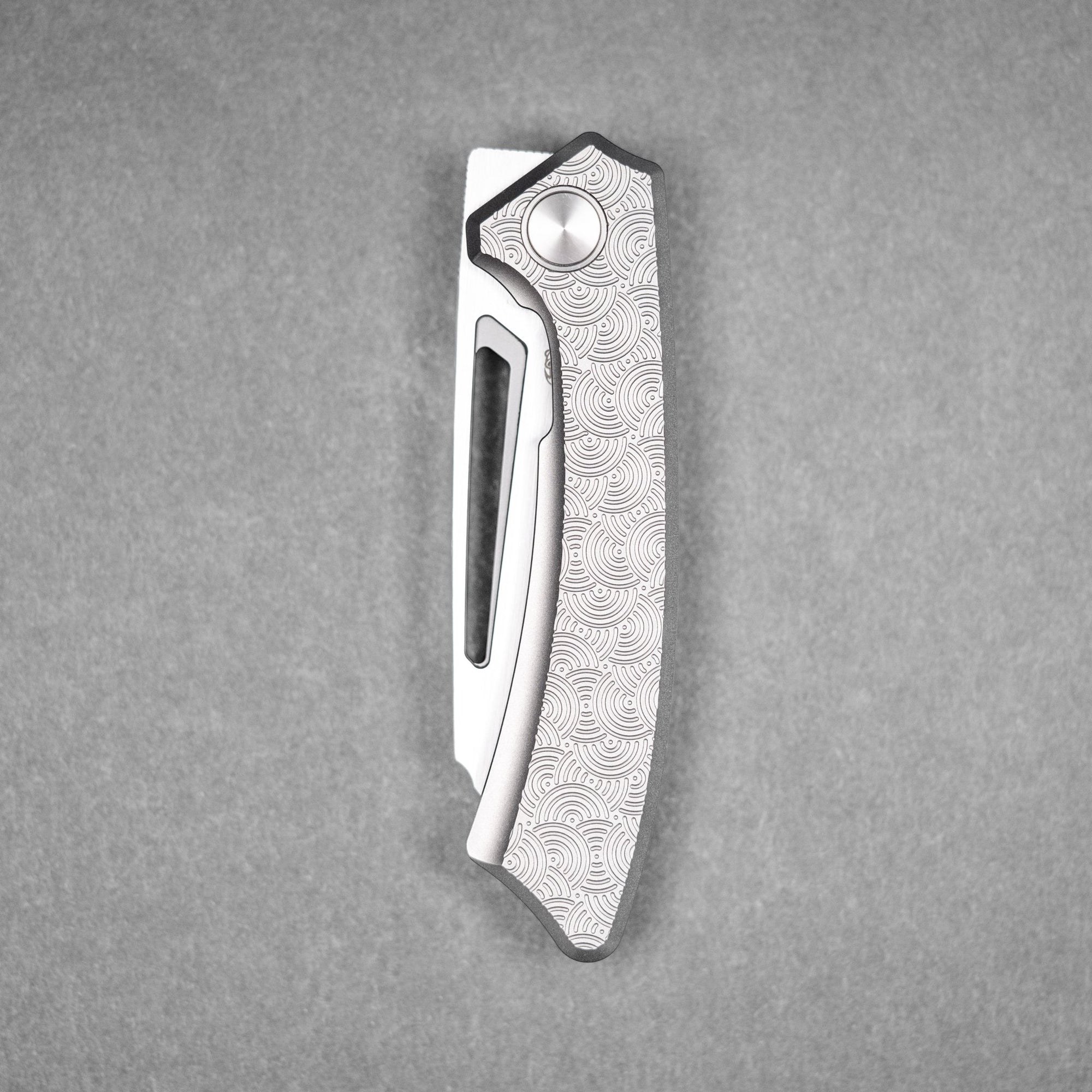 Drop Date (05/27): Gecko x URBAN Pictus V2 - Hand - Rubbed Vanax & Stonewashed Ti Chaos Seigaiha™ - URBAN EDC®