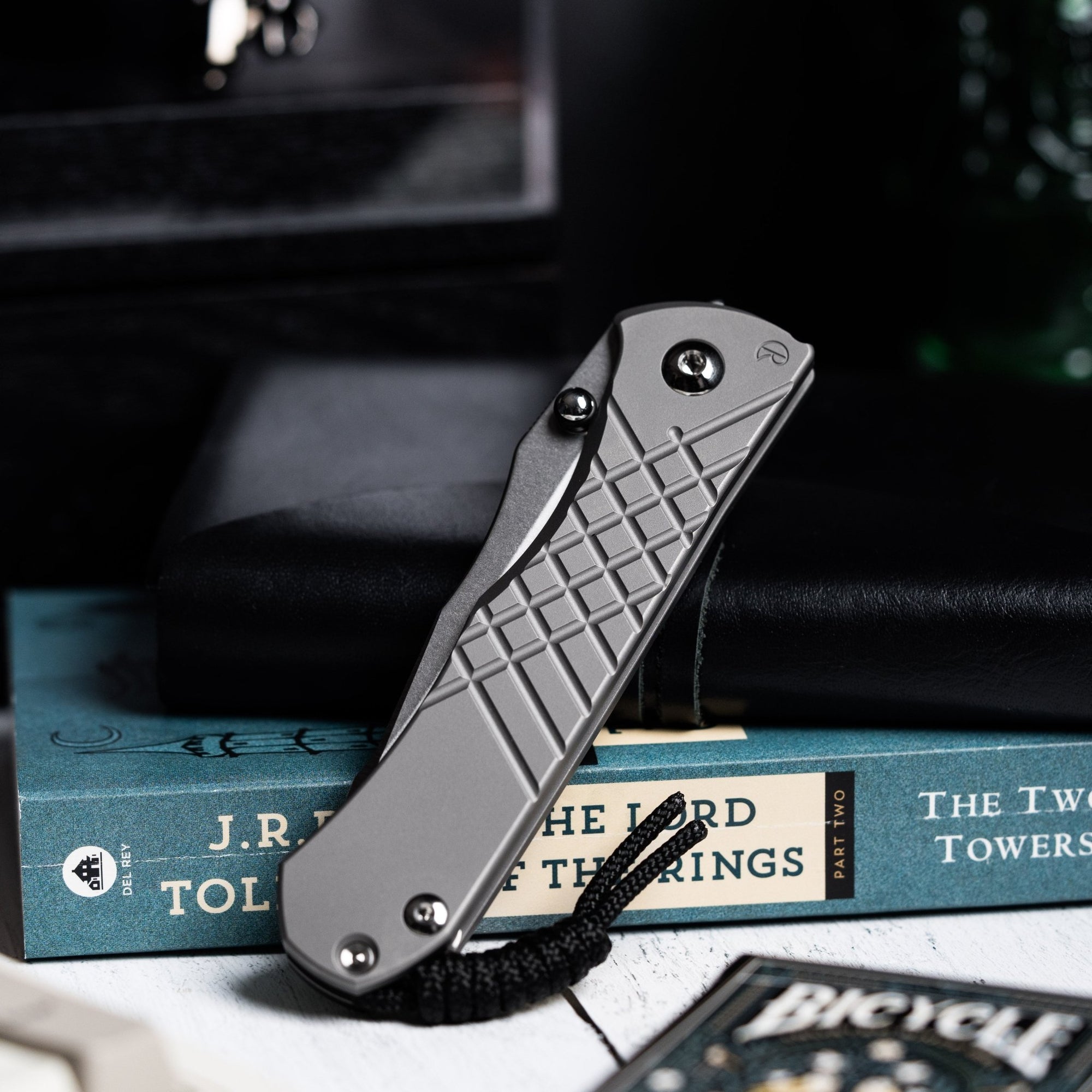 Drop Date (06/03): Chris Reeve Umnumzaan - Drop Point Magnacut & Glass Blasted Titanium - URBAN EDC®