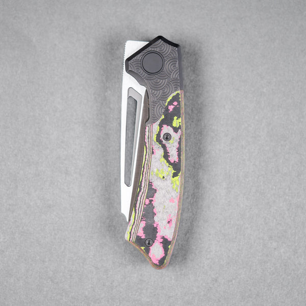 Drop Date (06/10): Gecko x URBAN Pictus V2 - Belt Satin Vanax & Blackwashed Ti Chaos Seigaiha™ w/ Watermelon Sugar Camo Carbon - URBAN EDC®