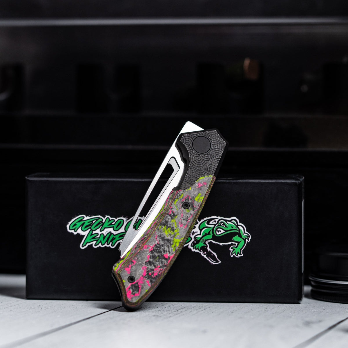 Gecko x URBAN Pictus V2 - Belt Satin Vanax & Blackwashed Ti Chaos Seig ...