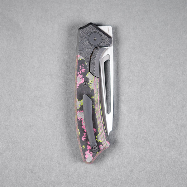 Drop Date (06/10): Gecko x URBAN Pictus V2 - Belt Satin Vanax & Blackwashed Ti Chaos Seigaiha™ w/ Watermelon Sugar Camo Carbon - URBAN EDC®