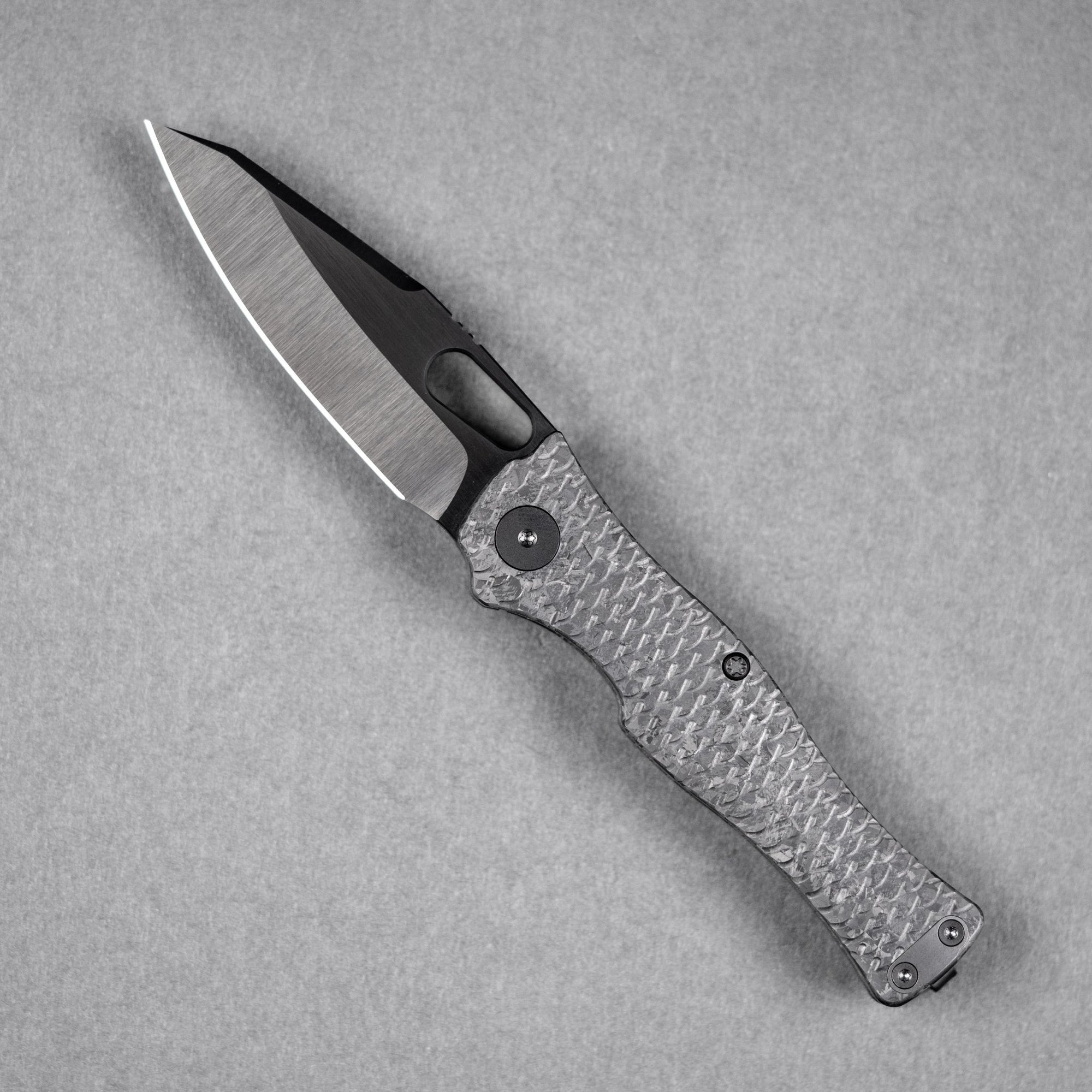 Drop Date (06/17): URBAN Castellan Non-Flipper - Belt Satin DLC Vanax & Black Crystal Titanium w/ Dragon Scale - URBAN EDC®