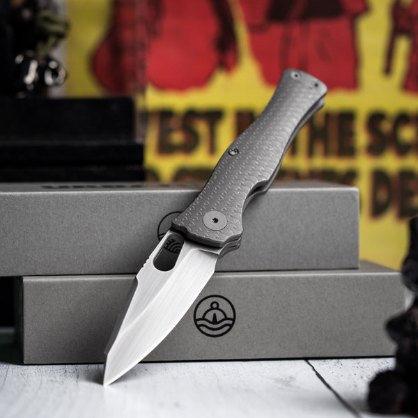 Drop Date (06/17): URBAN Castellan Non-Flipper - Belt Satin DLC Vanax & Black Crystal Titanium w/ Dragon Scale - URBAN EDC®