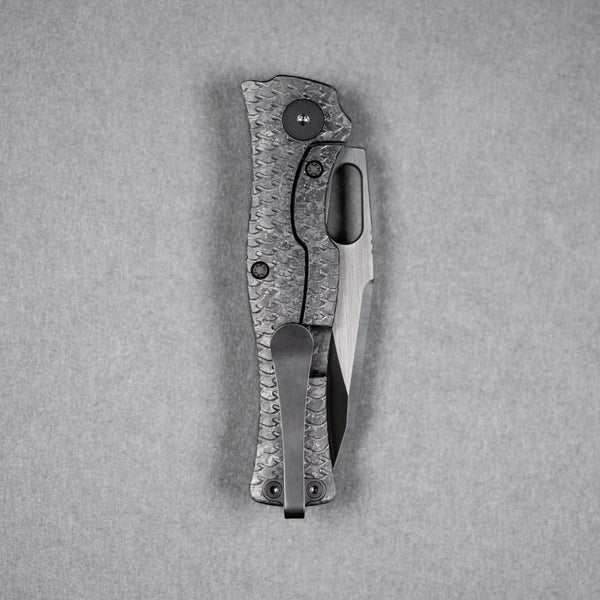 Drop Date (06/17): URBAN Castellan Non-Flipper - Belt Satin DLC Vanax & Black Crystal Titanium w/ Dragon Scale - URBAN EDC®