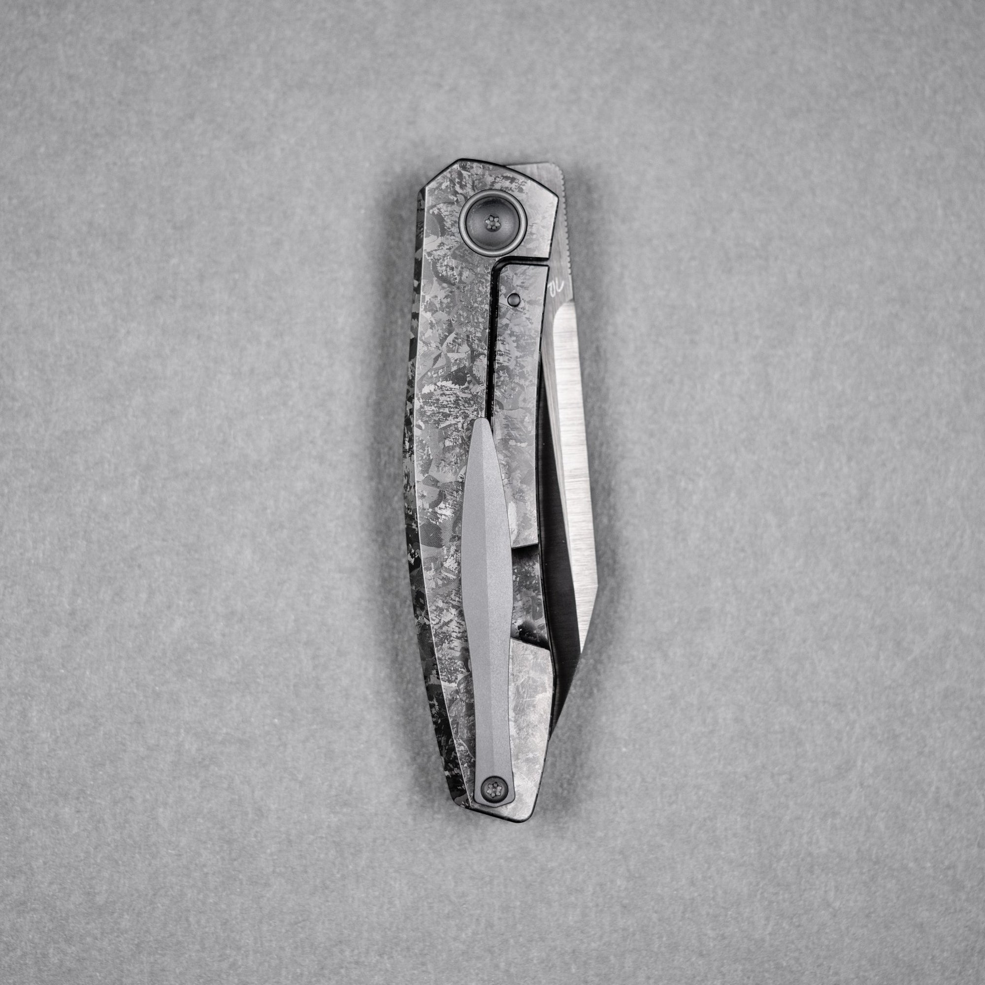 Drop Date (06/24): URBAN Chimarra - Belt Satin DLC Magnacut & Black Crystal Titanium w/ Zirc Pivot Collar & Clip - URBAN EDC®