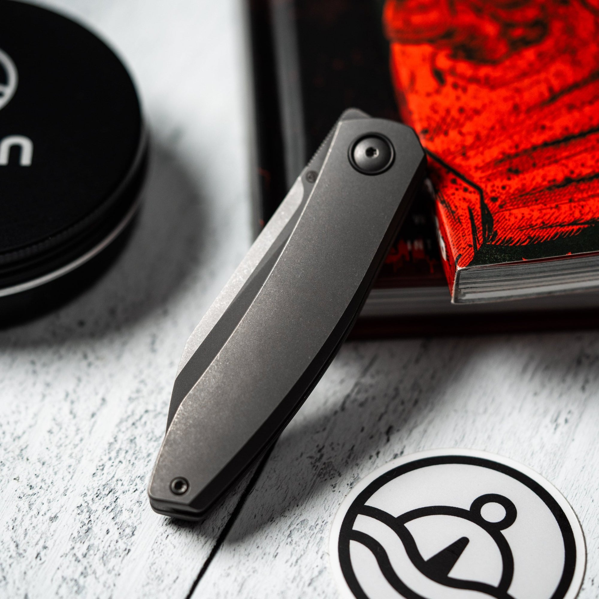 Drop Date (07/08): URBAN Chimarra - Darkwashed Magnacut & Darkwashed Titanium w/ Zirc Pivot Collar & Clip - URBAN EDC®