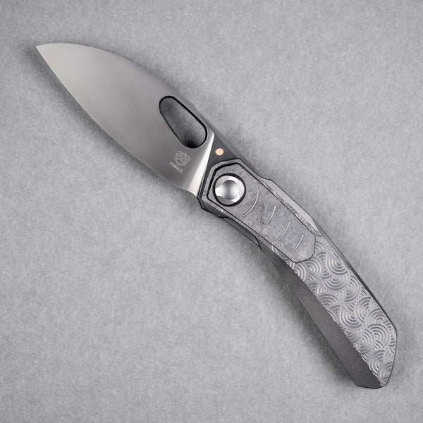 Drop Date (07/22): Poikilo x URBAN VK-Crab - Pearlescent Stonewash DLC M398 & DLC Titanium Chaos Seigaiha™ w/ Crystal Ti DLC Inlay - URBAN EDC®