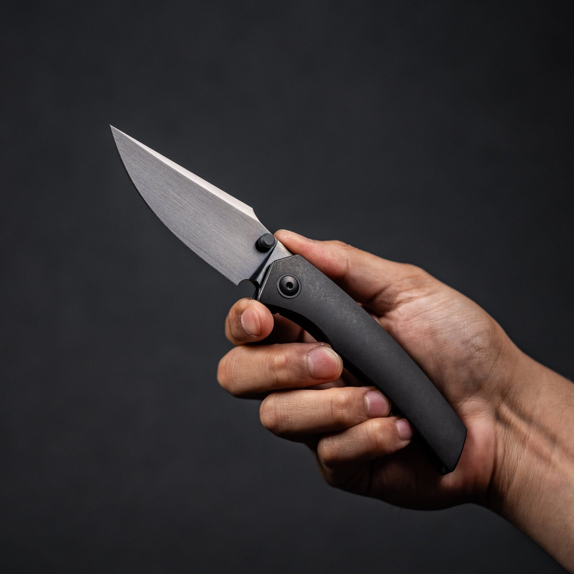 Drop Date (07/22): URBAN Isurus - Hand-Rubbed DLC Vanax & Black DLC Stonewashed Ti w/ Zirconium Hardware - URBAN EDC®
